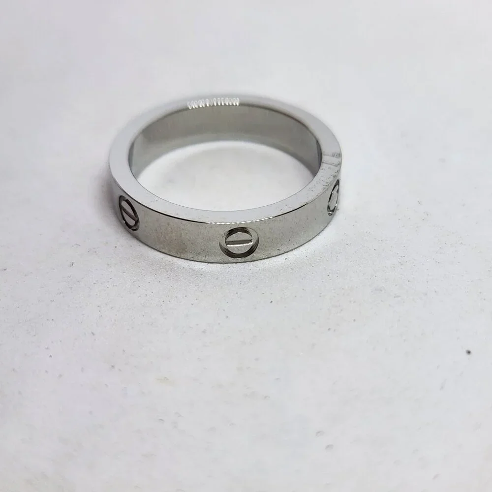 Love Ring Silver Tone Fashion Jewelry Size 8 - Picture 2 of 5
